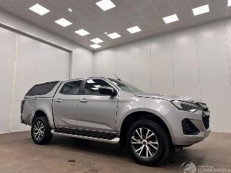 dommages fourgonnettes/vécules utilitaires Isuzu D-Max 1.9d Autom. DC 4-WD Clima 2025/2