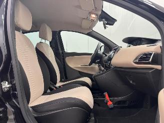 Lancia Ypsilon 0.9 TwinAir Gold Airco picture 11