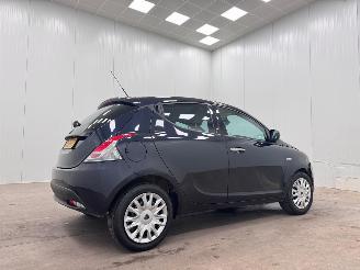 Lancia Ypsilon 0.9 TwinAir Gold Airco picture 2