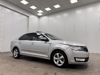 Vaurioauto  passenger cars Skoda Rapid 1.2 TSI Ambition Airco 2012/10