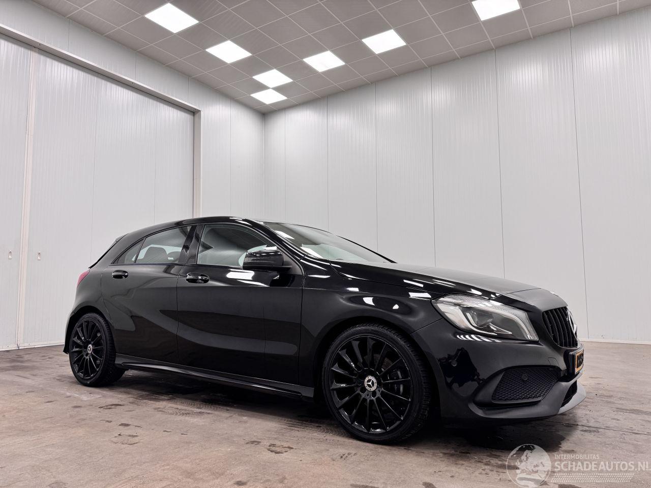 Mercedes A-klasse 180 Autom. AMG Navi Clima