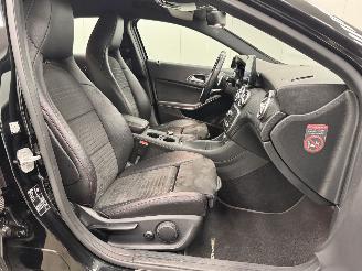 Mercedes A-klasse 180 Autom. AMG Navi Clima picture 9