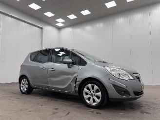 Damaged car Opel Meriva 1.4i Cosmo Clima 2013/3