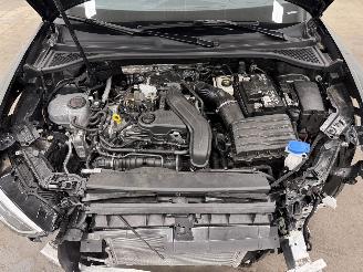 Audi Q3 35 TFSI S-Tronic S-Line Navi Clima picture 16