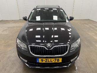 Skoda Octavia Combi 1.6 TDI Ambition Panoramadak Navi Clima picture 5