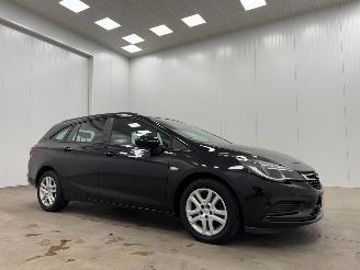 Coche accidentado Opel Astra Sport Tourer 1.0 Edition Navi Clima 2018/8