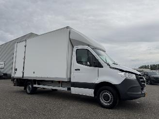 skadebil bedrijf Mercedes Sprinter 315 Autom. Bakwagen Laadklep Navi Clima 2022/10