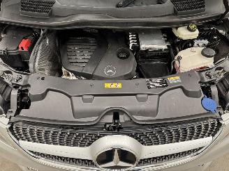 Mercedes V-klasse 300d Autom. 4Matic AMG DC Panoramadak Navi Clima picture 19