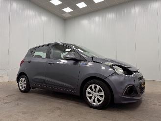krockskadad bil auto Hyundai I-10 1.0i i-Motion Comfort Plus Airco 2013/10