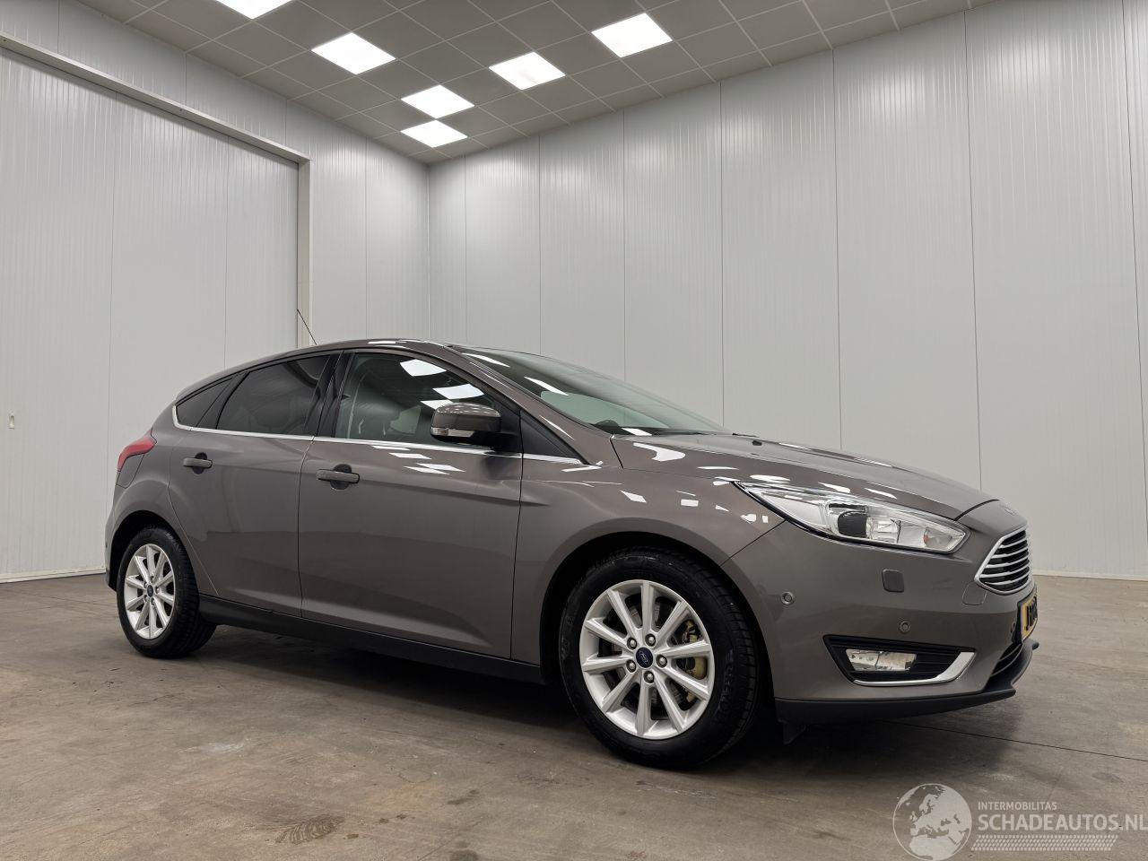 Ford Focus 1.5i Edition 5-drs Navi Clima