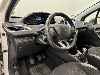 Peugeot 208 1.2 PureTech Style Pack Navi Airco picture 7