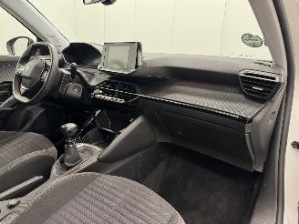 Peugeot 2008 1.2 PureTech Active Navi Clima picture 12