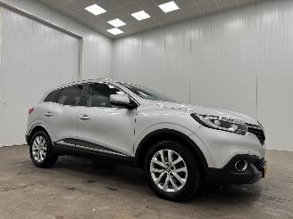 uszkodzony samochody osobowe Renault Kadjar 1.2 TCe Intens Navi Clima 2016/9