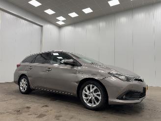 Voiture accidenté Toyota Auris Touring Sports 1.8 Hybrid Panoramadak Navi Clima 2015/11