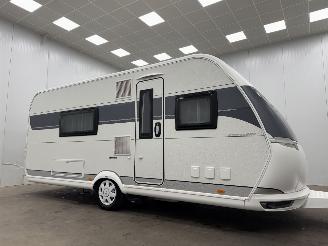 skadebil caravan Hobby  Excellent 495 WFB Truma inbouwairco Enduro mover 2024/4