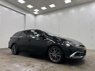 uszkodzony samochody osobowe Toyota Auris Touring Sports 1.8 Hybrid Panoramadak Navi Clima 2015/8