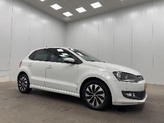 Schadeauto Volkswagen Polo 1.4 TDI Edition 5-drs Navi Airco 2015/7