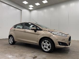 krockskadad bil auto Ford Fiesta 1.0 Style Ultimate 5-drs Navi Airco 2016/12