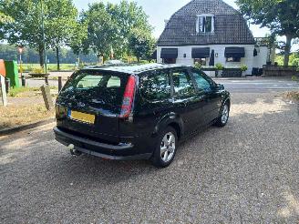Ford Focus Focus 2 Wagon Combi 1.8 16V (Q7DA) [92kW] picture 3