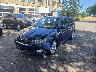 Auto incidentate Skoda Fabia Fabia III Combi (NJ5) Combi 5-drs 1.2 TSI 16V Greentech (CJZC(Euro 6)) [66kW] 2015/12