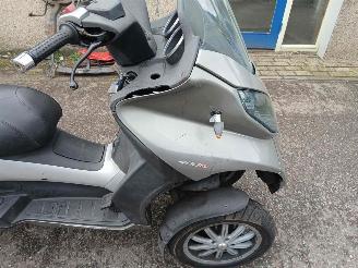 Piaggio MP3 400  picture 6
