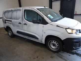 Auto da rottamare Peugeot Partner 1.6 HDI 2022/12