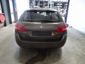 Peugeot 308 1.6 HDI picture 2