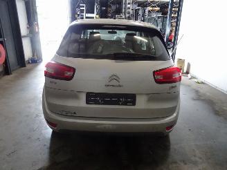 Citroën C4-picasso 1.6 VTI picture 2