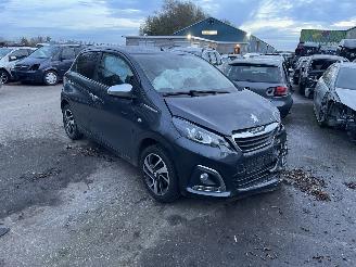 Peugeot 108 1.0 e-VTI picture 2