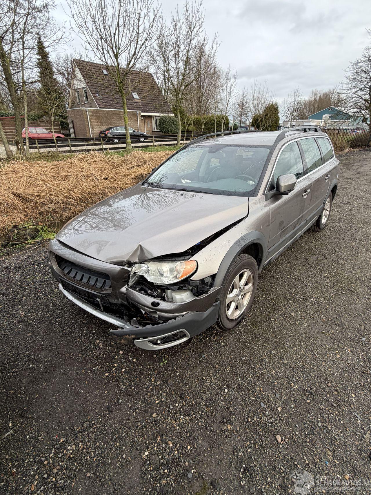 Volvo Xc-70 2.4D kinetic