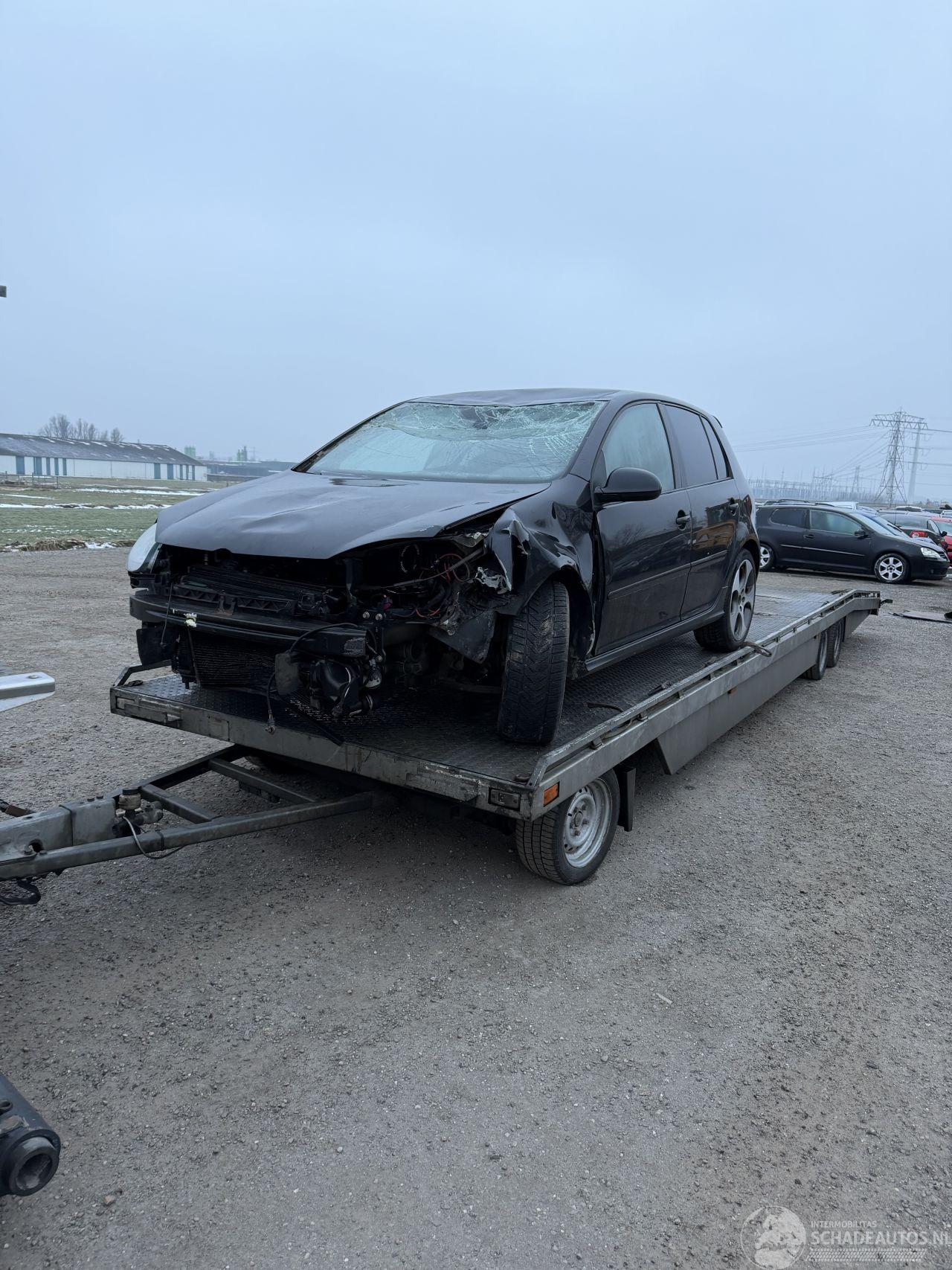 Volkswagen Golf 2.0 GTI