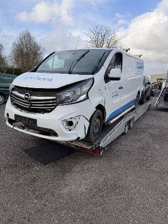Salvage car Opel Vivaro B 1.6 CDTI BITURBO 2018/1