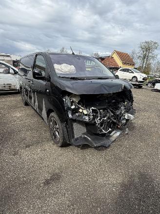 Opel Vivaro 2.0 CDTI picture 2