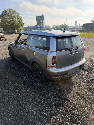 Mini Clubman Cooper S 1.6 picture 2