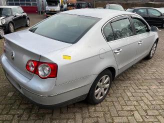 Volkswagen Passat  picture 7