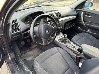 BMW 1-serie 1 serie (E87/87N), Hatchback 5-drs, 2003 / 2012 116i 1.6 16V picture 4