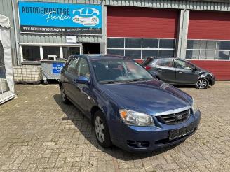 Auto da rottamare Kia Cerato Cerato, Hatchback, 2004 / 2008 1.6 16V 2005/8