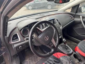 Opel Astra Astra J (PC6/PD6/PE6/PF6), Hatchback 5-drs, 2009 / 2015 1.4 16V ecoFLEX picture 4