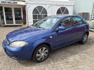 Daewoo Lacetti Lacetti (KLAN), Hatchback, 2004 / 2005 1.4 16V picture 3