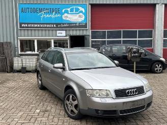 Salvage car Audi A4 A4 Avant (B6), Combi, 2001 / 2005 2.4 V6 30V 2002/1