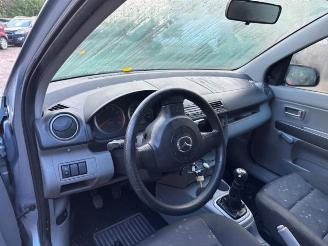 Mazda 2 2 (NB/NC/ND/NE), Hatchback, 2003 / 2007 1.25 16V picture 4