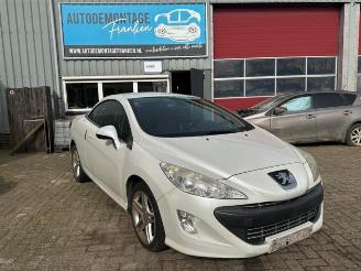 Coche siniestrado Peugeot 308 308 CC (4B), Cabrio, 2009 / 2015 1.6 16V THP 155 2010/6