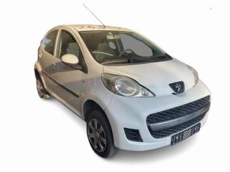 Sloopauto Peugeot 107 107, Hatchback, 2005 / 2014 1.0 12V 2010/8