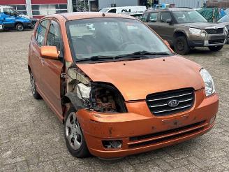 Vrakbiler auto Kia Picanto Picanto (BA), Hatchback, 2004 / 2011 1.0 12V 2007/7