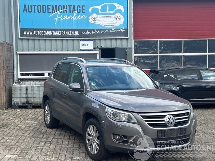 Volkswagen Tiguan Tiguan (5N1/2), SUV, 2007 / 2018 2.0 TSI 16V 4Motion