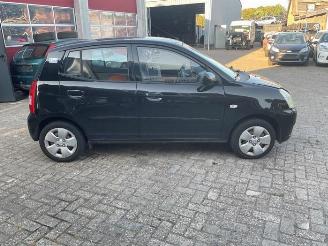 Kia Picanto Picanto (BA), Hatchback, 2004 / 2011 1.0 12V picture 6