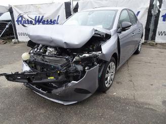 krockskadad bil auto Opel Corsa 1.2 Turbo Edition 2021/11