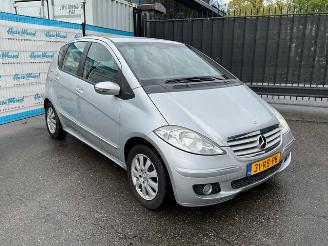 Mercedes A-klasse 170 Elegance picture 2