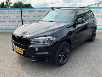 Coche accidentado BMW X5 30 d VERBRUIKT OLIE xDrive 2017/1