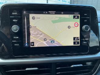 Volkswagen T-Roc 1.5 TSi picture 10
